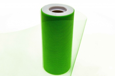 Фатин в шпульках 16-146, 10 гр/м2, шир. 15 см (в нам. 25+/-1 м), цвет зелёный - купить в Энгельсе. Цена: 100.69 руб.