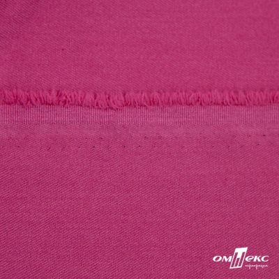 Ткань костюмная  "Матте" 80% P, 16% R, 4% S, 170 г/м2, шир.150 см, цв- фуксия #28 - купить в Энгельсе. Цена 384.32 руб.