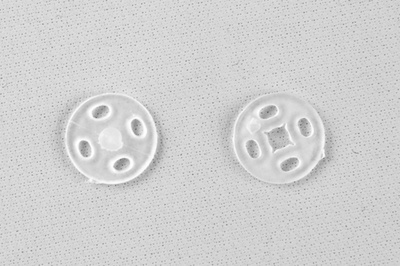 Кнопки пришивные пластиковые 10 мм, блистер 24шт, цв.-прозрачные - купить в Энгельсе. Цена: 48.41 руб.